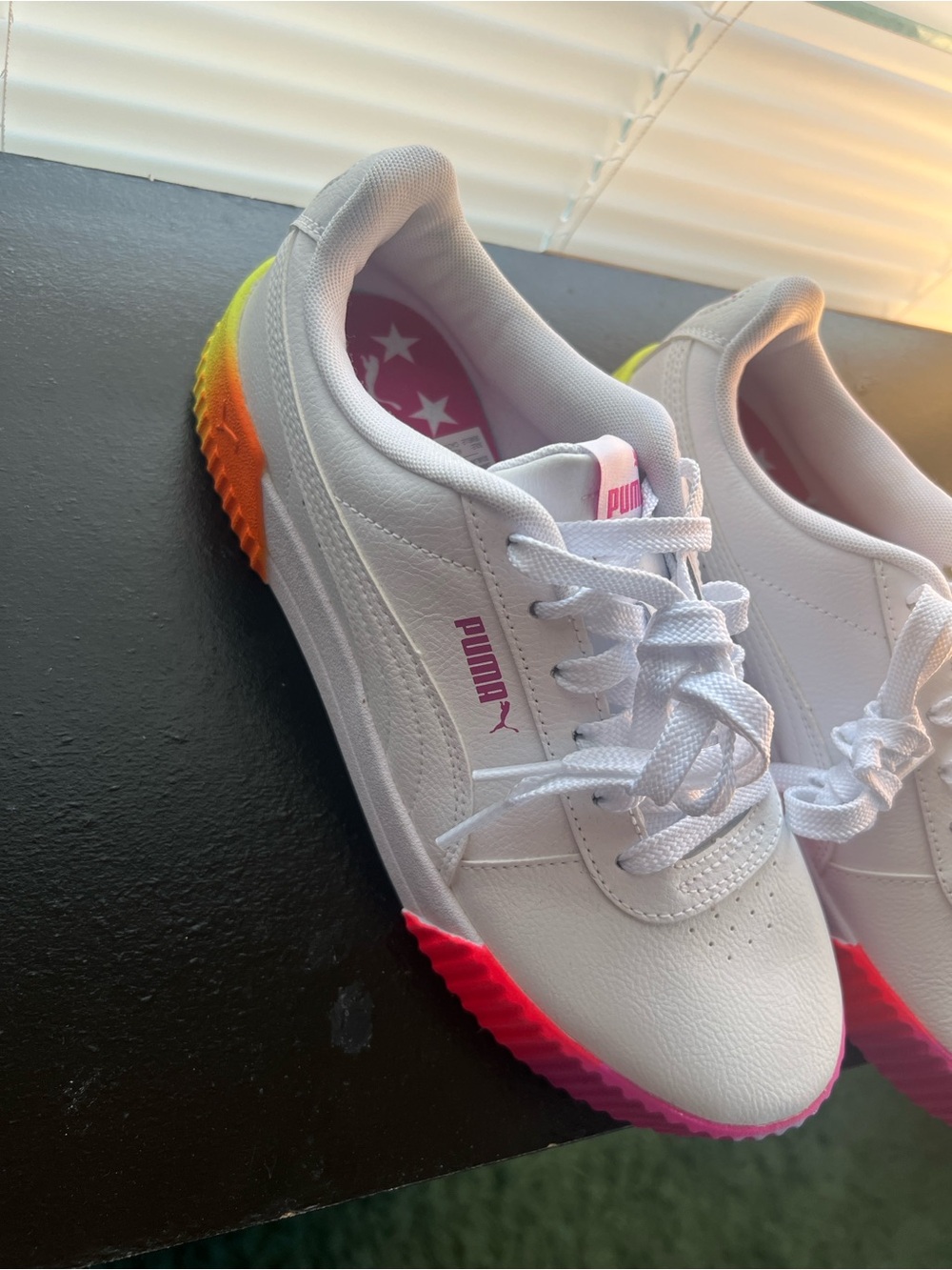 Women’s Never worn Puma White Sneakers with Pink Logo and Gradient Neon Sole
